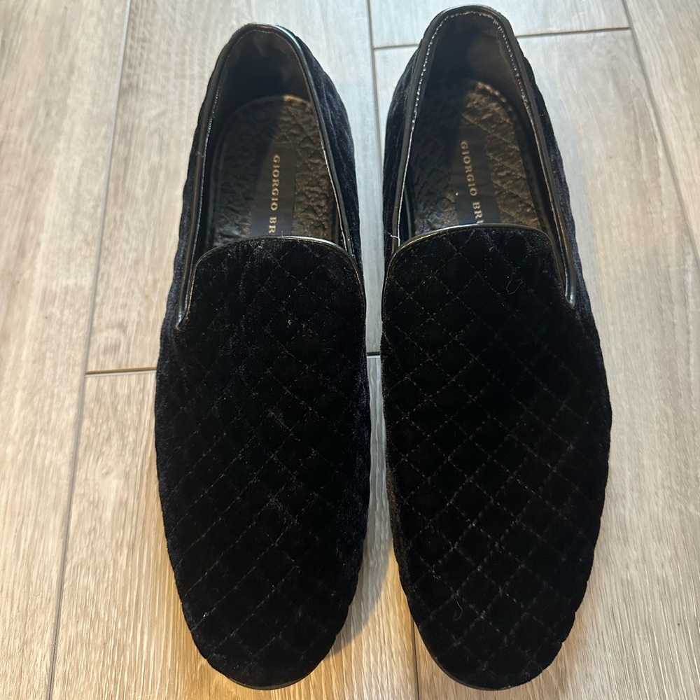 Men’s Black Velvet Giorgio Brutini Loafer